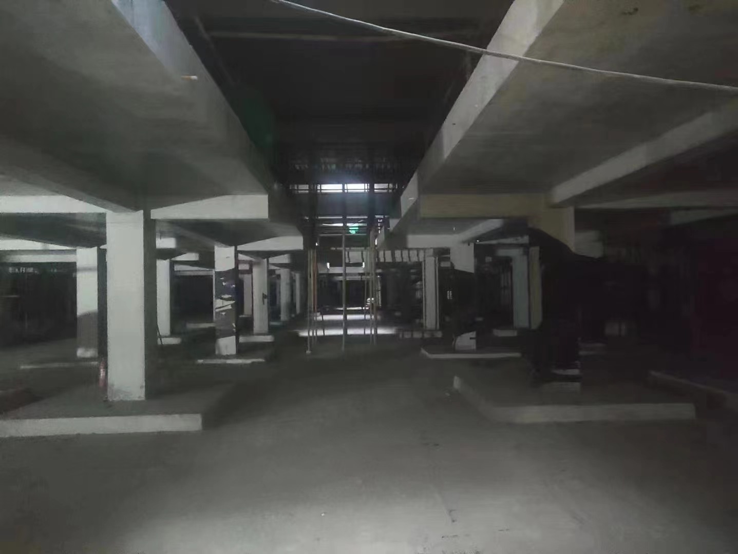 伊春山东又一个上海博普LOFT车库拔地而起